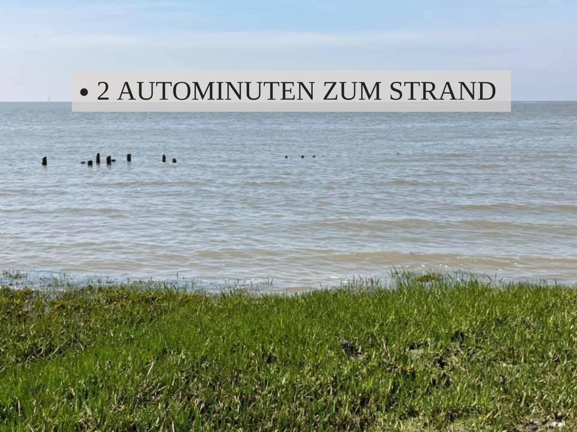 Haus Krabbe: Pet-Friendly Apartment with Free Parking Wremen Exterior photo
