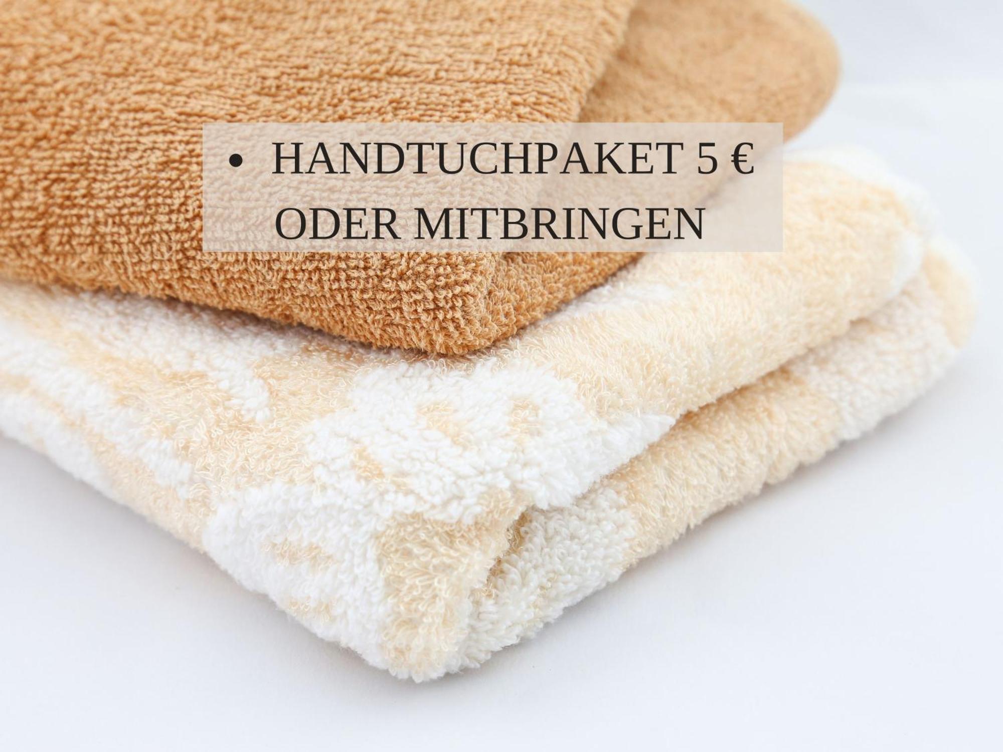 Haus Krabbe: Pet-Friendly Apartment with Free Parking Wremen Exterior photo