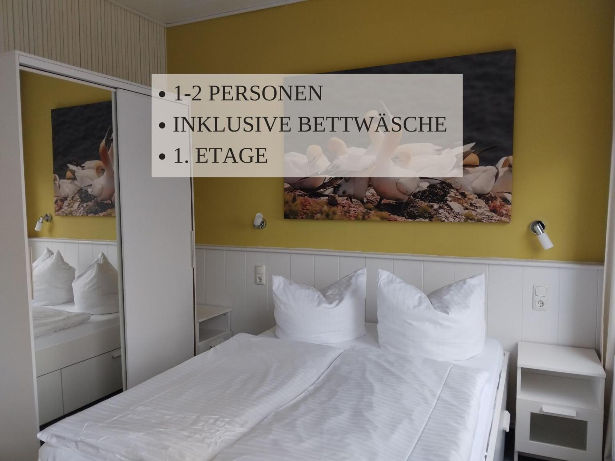 Haus Krabbe: Pet-Friendly Apartment with Free Parking Wremen Exterior photo